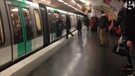Hombre discriminado en el metro por hinchas de Chelsea presentó demanda