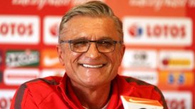 Técnico de Polonia: La prueba ante Chile será valiosa por su parecido con Colombia y Senegal