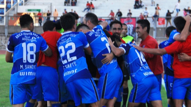 San Marcos de Arica sorprendió con goleada sobre Deportes Iquique en Copa Chile
