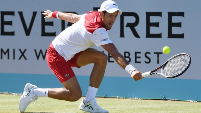Novak Djokovic alcanzó por segunda vez las semifinales en Queen's