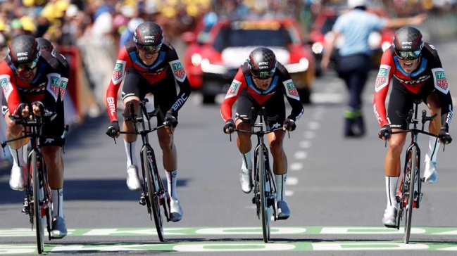 BMC Racing Team ganó la contrarreloj en el Tour de Francia