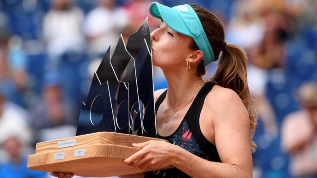 Alizé Cornet se quedó con el título de singles del WTA de Gstaad