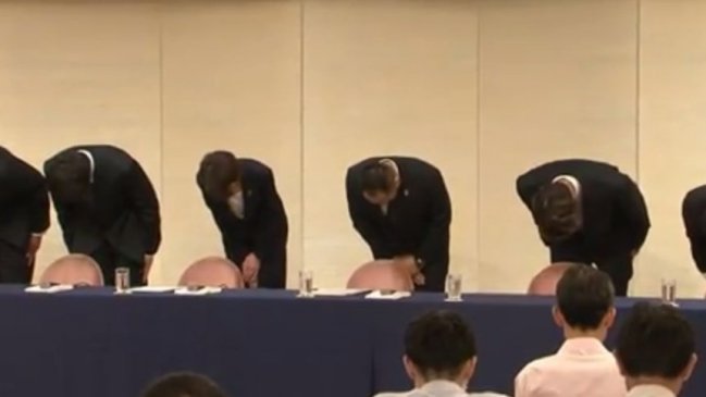 Cuatro basquetbolistas japoneses debieron disculparse por llevar prostitutas a la concentración