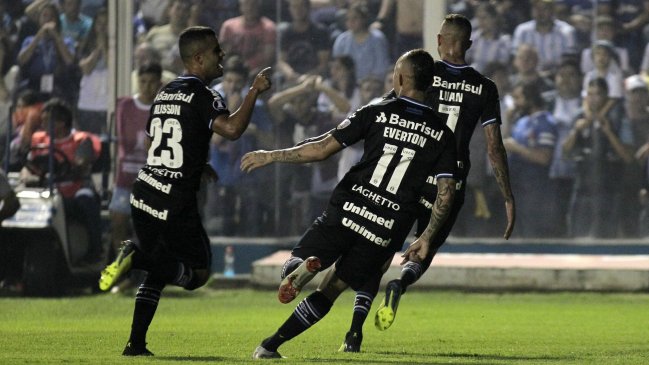 Gremio venció de visita a Atlético Tucumán y puso un pie en semifinales de Copa Libertadores