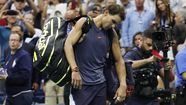 Rafael Nadal anunció que renunciará a la gira asiática para recuperar su rodilla