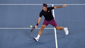 Roger Federer barrió con Steve Johnson y avanzó a segunda ronda en Australia
