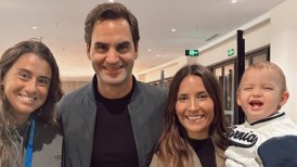Juanito Jarry posó con Roger Federer en Shanghai