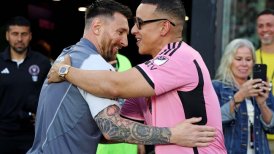 Prohibido abrazar a Messi: Monterrey anuncia castigos a quienes se acerquen al jugador