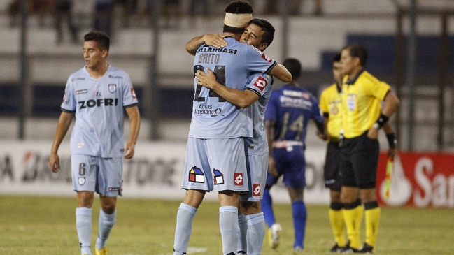 Lluvias impidieron que Iquique reconociera cancha en la que se medirá a Emelec