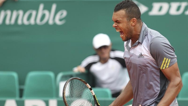 Tsonga frenó a Wawrinka y accedió a semifinales en Montercarlo