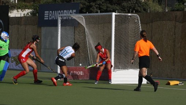 Chile perdió con Argentina en damas en arranque del Torneo Cuatro Naciones