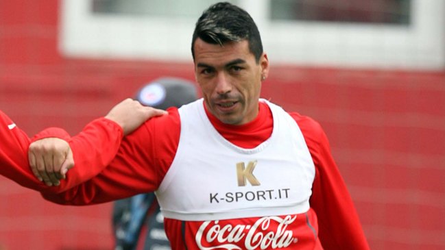 Esteban Paredes será convocado de regreso a la selección chilena