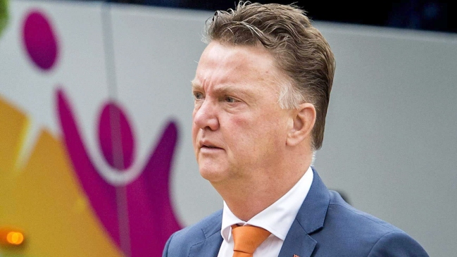 Louis van Gaal: Disfruto ver jugar a Chile; lo vengo diciendo hace seis meses