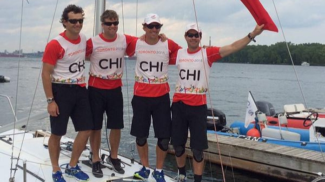 Equipo chileno de vela logró medalla de bronce en Toronto 2015