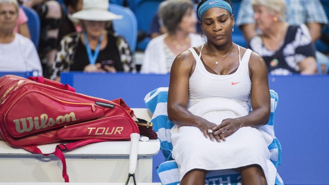 Equipo Australia Oro aprovechó el mal momento físico de Serena y batió a EE.UU.