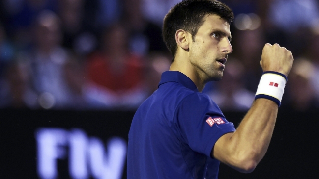 Novak Djokovic venció a Roger Federer y jugará por el título en el Abierto de Australia