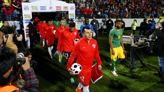 La selección chilena emprende rumbo a Estados Unidos para disputar la Copa Centenario