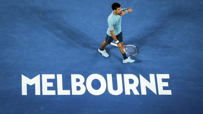 Djokovic no dio chances a Verdasco en su estreno en Melbourne