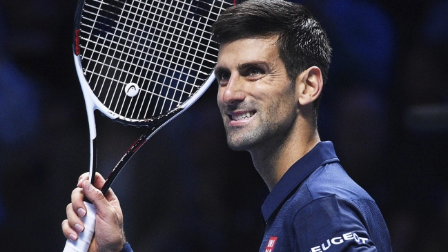 Novak Djokovic se bajó del ATP de Doha por molestias en el codo derecho