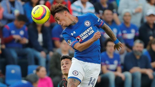 Los Chilenos De Cruz Azul Empataron Ante Tijuana En El Arranque De La Liga Mexicana Alairelibre Cl