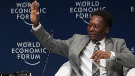 Pelé recibió el premio "Ciudadano Global 2018" en el Foro Económico Mundial