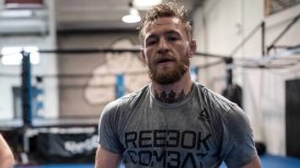 McGregor recibió cargos formales de agresión y conducta criminal por incidente