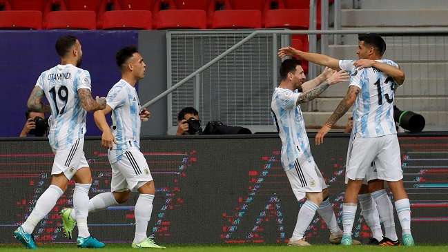 Argentina logró ajustado triunfo sobre Uruguay y sumó su primer festejo en la Copa América