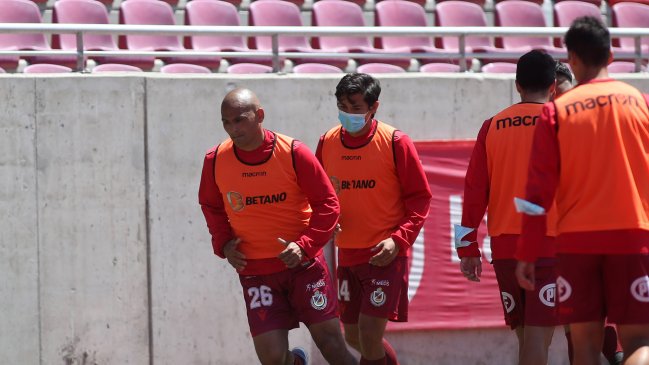 Deportes La Serena denunció invasión de grupo de personas a rostro cubierto en práctica de este martes