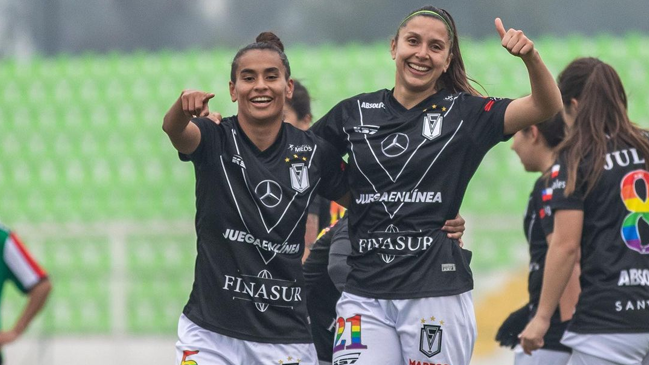 Santiago Morning mantuvo el liderato del Campeonato Femenino tras golear a Palestino