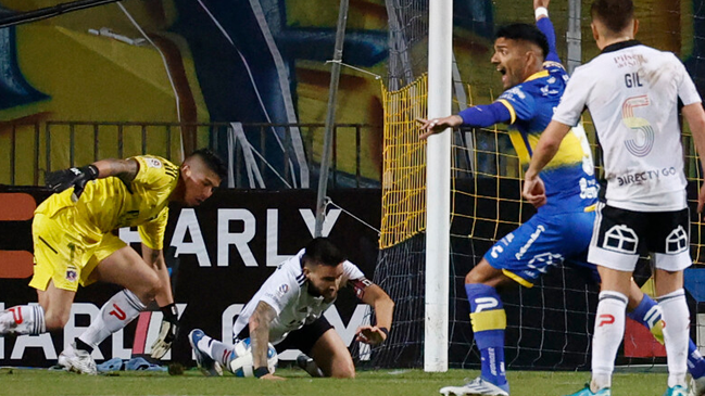 ¿Fue penal? La mano de Zaldivia que desató los reclamos de Everton ante Colo Colo