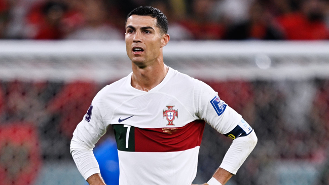 Carragher: Es triste, Cristiano terminó su carrera con la entrevista mientras Messi ganó el Mundial