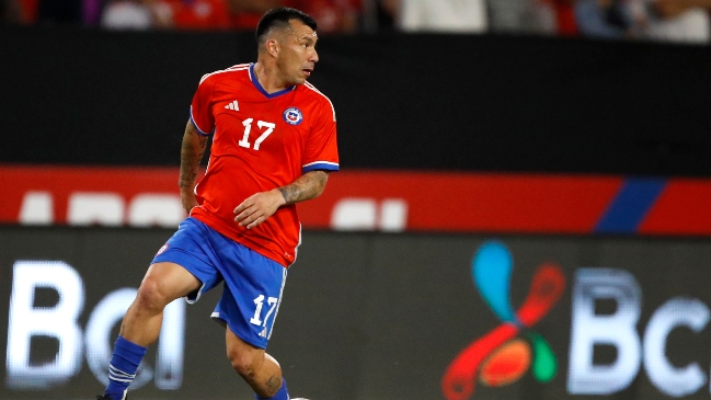 Gary Medel: Sigamos trabajando para volver al lugar que merecemos