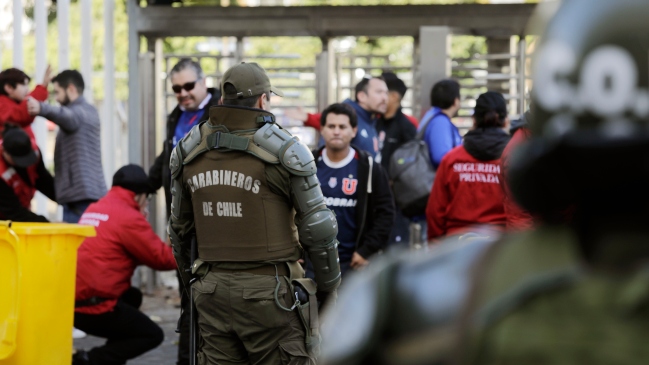 Gerente de seguridad de la ANFP: Hay situaciones delictuales que van más allá de lo que pueda hacer un privado