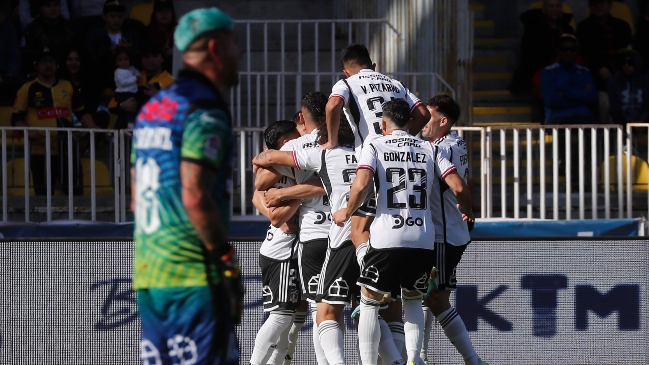 Colo Colo tomó la delantera ante Coquimbo Unido con un autogol