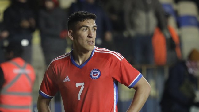 Marcelino Núñez se perfila para completar el mediocampo de Chile ante Uruguay