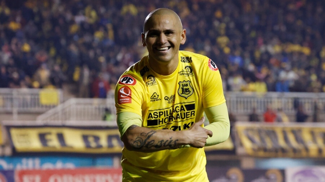 El particular saludo de cumpleaños de la FIFA a "Chupete" Suazo en redes sociales