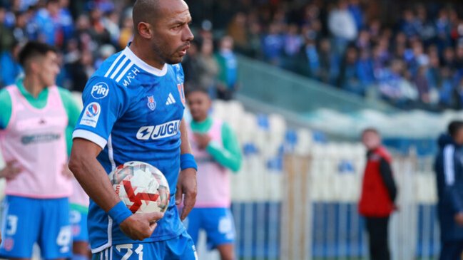 Marcelo Díaz: “Si hago un gol como el de Zampedri agarro el banderín y lo celebro por todo el estadio”