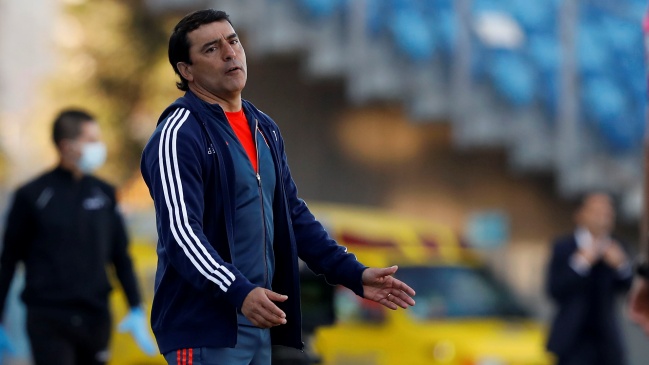 Deportes Temuco oficializó a Esteban Valencia como entrenador interino