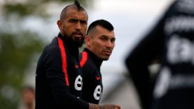 Vidal y Medel, ausentes en La Roja para el amistoso ante Paraguay y en duda para Copa América