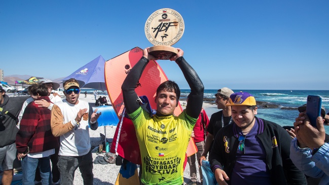 ¡Histórico!: Moisés Silva es el primer chileno en ganar el Antofagasta Bodyboard Festival
