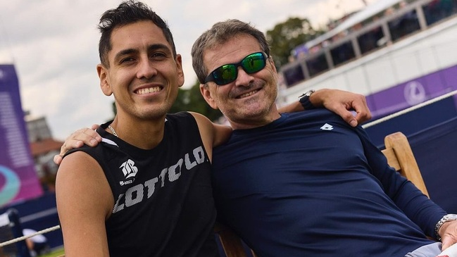 Horacio Matta, el nuevo entrenador de Alejandro Tabilo, que hasta insulta a sus jugadores de ser necesario