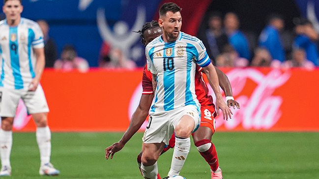 Lionel Messi le quitó record a histórico jugador de la selección chilena