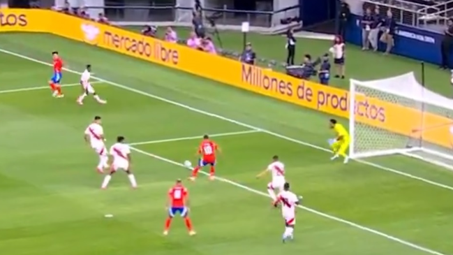 Alexis Sánchez erró de MANERA INCREÍBLE el primer gol de Chile ante Perú en Copa América