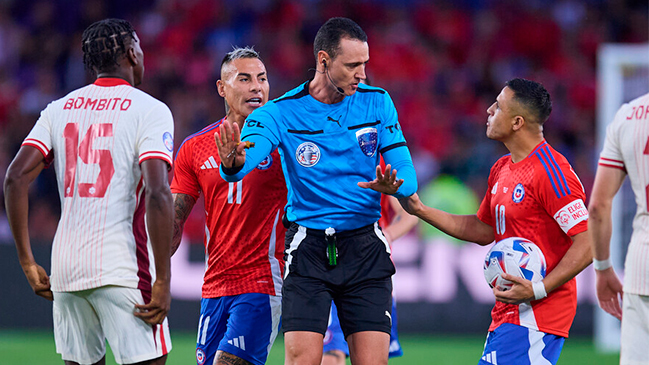 Federación de Fútbol de Chile presentó una queja a Conmebol por arbitraje