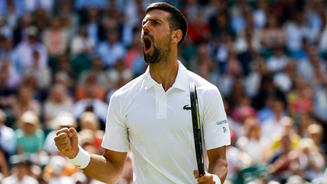 Novak Djokovic mostró algunas dudas en su avance a la tercera ronda de Wimbledon
