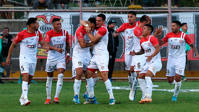 Unión San Felipe pide desafiliación de rival en la Primera B