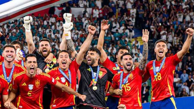 España no se detiene en sus ambiciones y las quiere todas en el fútbol