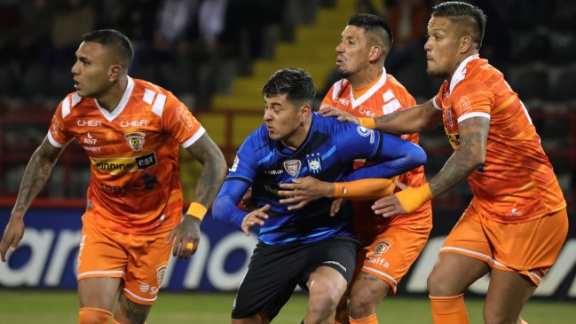 Huachipato vs Cobreloa reanudaron el Campeonato Nacional con un acontecido empate