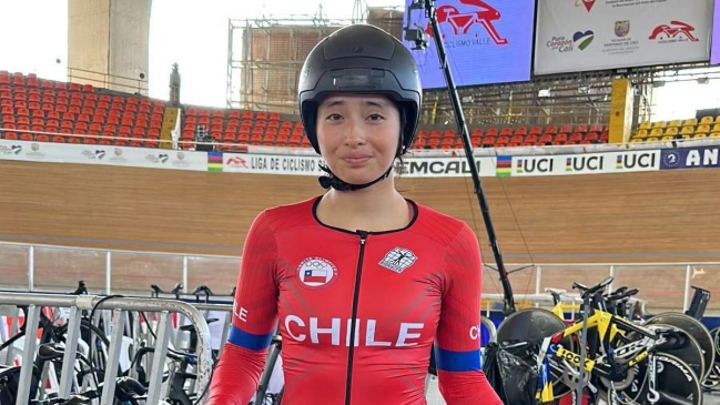 ¡Espectacular! Chilena Javiera Mansilla alcanzó la cima del ranking mundial junior de ciclismo