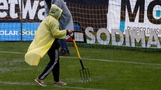 Colo Colo quiere que se suspenda el partido ante Huachipato